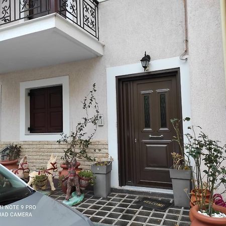 Όμορφο Διαμερισμα Με Δυο Κρεβατοκάμαρες Apartment Delphi Exterior photo