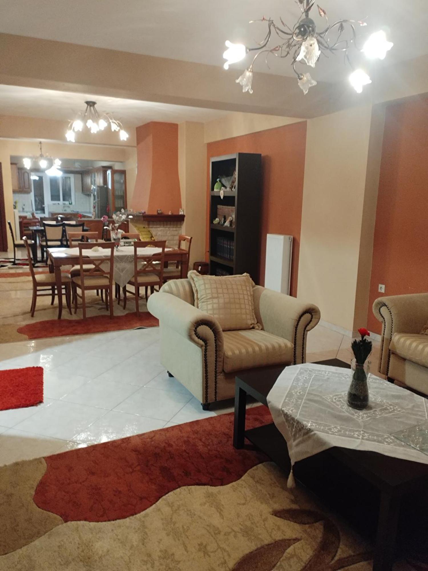 Όμορφο Διαμερισμα Με Δυο Κρεβατοκάμαρες Apartment Delphi Exterior photo